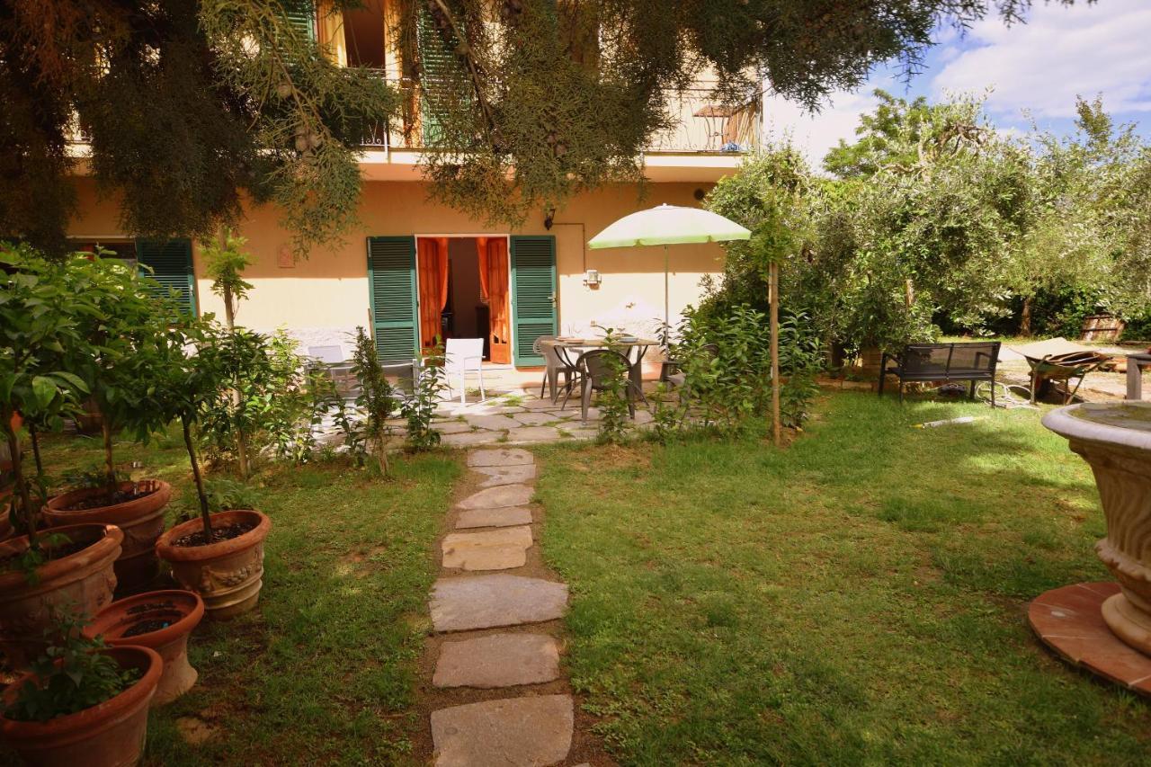 Agriturismo La Nicchia カステルヌオーヴォ・ベラルデンガ エクステリア 写真