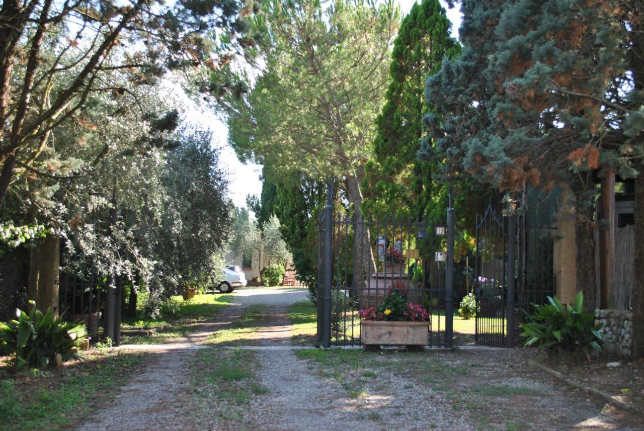Agriturismo La Nicchia カステルヌオーヴォ・ベラルデンガ エクステリア 写真